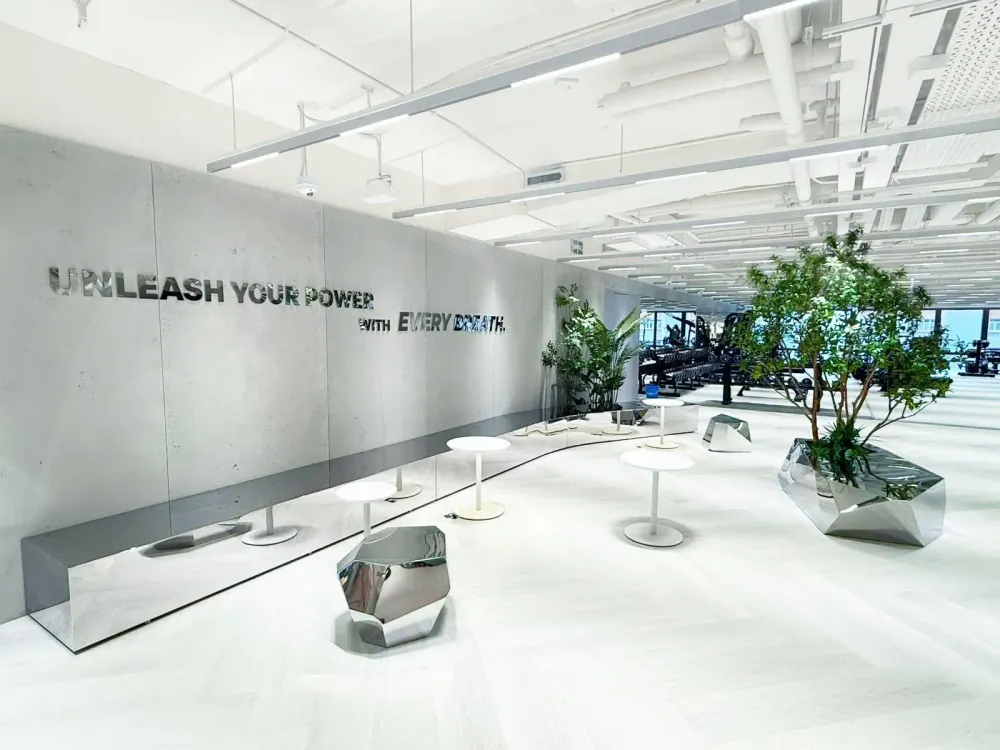 perFIT 荃灣分店外觀及周邊交通環境